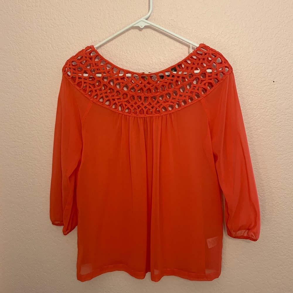 Women’s Blouse